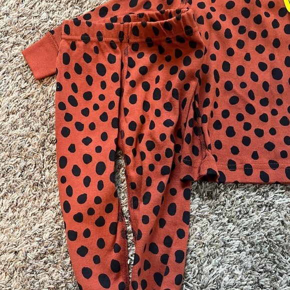 NWT Hanna Andersson long john pajama set in brown mini spot sleepwear size 2T - Picture 4 of 4